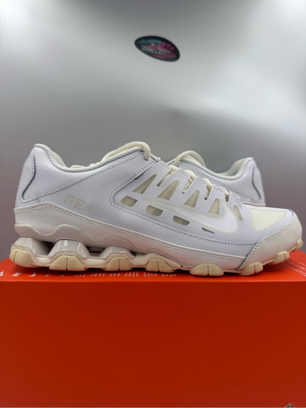 Nike Reax 8 TR Mesh White Sail Coconut Milk BRAND NEW Size 10 Women